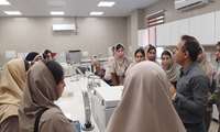 بازدید دانش‌آموزان از مرکز تحقیقات پزشکی و ملکولی معاونت تحقیقات و فناوری دانشگاه علوم پزشکی هرمزگان